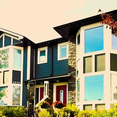 Lovely Comfy Home Private Bath In Central YYC Dış mekan fotoğraf